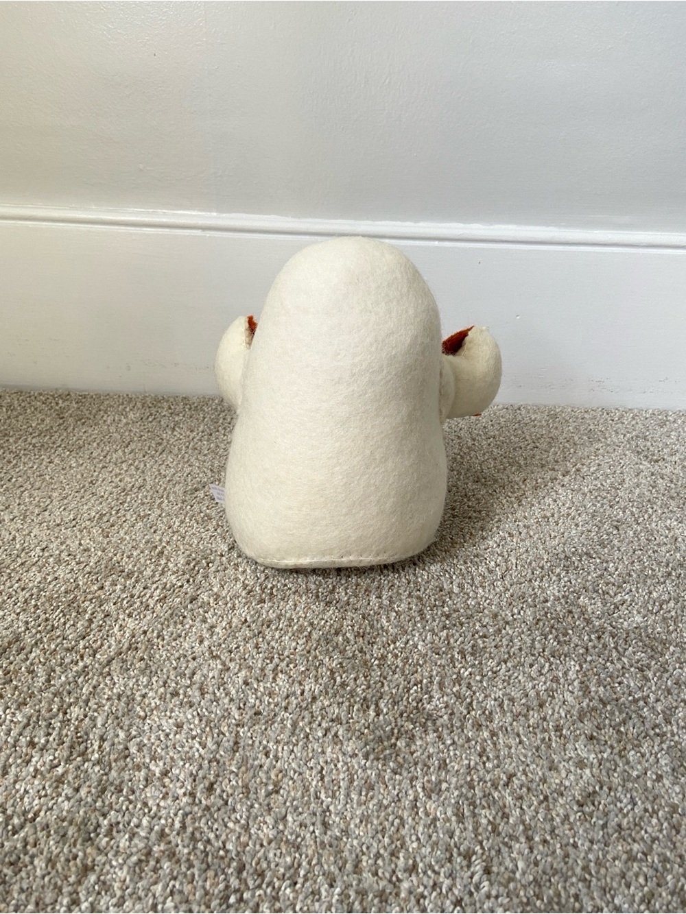 NWOT TJ Maxx Halloween Felt Wool Ghost Tabletop Decor with Orange BOO Banner - Picture 7 of 15